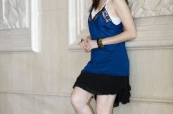 伍咏薇演过的电影大盘点 伍女神献吻谭咏麟 