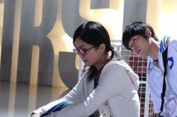 蔡卓妍全身照片欣赏 片约不断出演度身订做《下一站天后》 