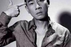 相依为命陈小春歌词超赞 演唱会大秀恩爱 