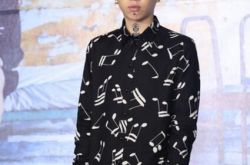 谢和弦照片帅气十足 近日再推摇滚新作 