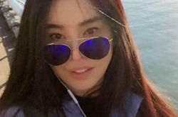 王祖贤晒近照清纯老公引关注 早年豪放大尺度令人咂舌 