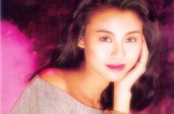 陈雅伦的个人介绍,陈雅伦写真照片