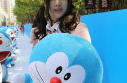 女神蒋羽熙天天向上素颜照,为梦想一步也未曾停下来过