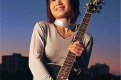 斯琴格日乐个人资料介绍 识人不明为爱堕胎 