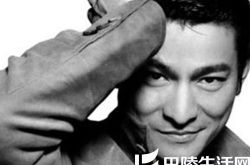 柯受良刘德华关系亲密 小黑离世华仔震惊不已 