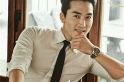 宋承宪的家庭情况如何？ 首尔上亿豪宅不输刘亦菲 