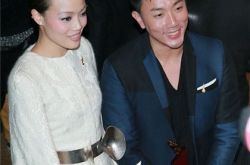 容祖儿男友刘浩龙照片帅气亮眼 两人甜蜜现身摇滚音乐会 