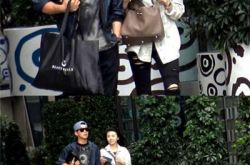 “屁王”郑恺牵女友看豪宅 此行目的疑似买房或好事将近 