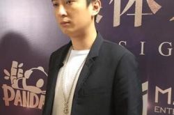 王思聪谈选女友 网友挑出漂亮姑娘送到我身边 