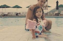 吴彦祖混血吗？ 混血女儿被网友大赞:天使面孔 