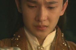 杨洋和张艺兴的合照竟然没有？ 鲜肉男神哭戏好抢眼 