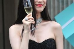 盘点倪妮演过的电影有哪些 和冯绍峰分手原因大揭秘 