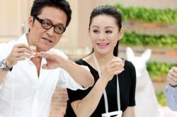 马景涛宁静什么关系引质疑 女方被当众强吻为何不翻脸 