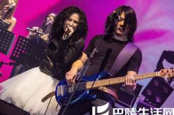 罗琦2015演唱会在北京举办 二十年歌手生涯的首次个唱 