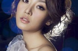 刘洋中国内地女演员美丽知性 个人感情倍受关注 