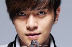 罗志祥2016新专辑演唱会开唱 不忘初心方能疯狂世界 