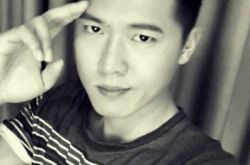 孙鹏飞一家三口照片 细看主持新星的人生经历 