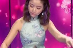 林心如春晚歌曲山水中国美 与刘涛梁咏琪合唱 