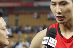 中国男篮易建联四年后重返NBA 正式加盟湖人队 