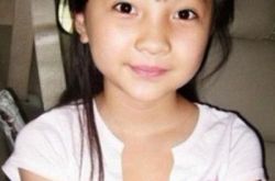 黄艺博vs林妙可合照显青涩 俩人不得不说的故事 