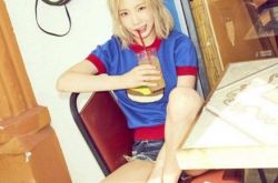 金泰妍why写真大放送 被爆抄袭郑秀妍MV几乎一模一样 