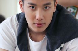 非常完美孙克杰女朋友微博曝光？ 他被佳敏牵走了？ 