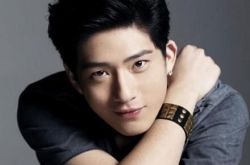 演员井柏然年龄多大 井宝新剧《编辑部》只负责帅 