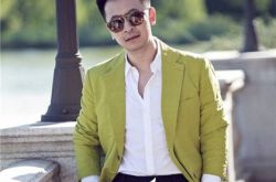 黄海波女友曲栅栅资料介绍 身材高挑长相甜美 