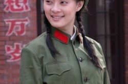 孙俪晒军装照图片青涩可爱 军旅生涯让她更坚强 
