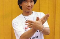 黄家驹天才创作型歌手 其惊天死因大揭秘 