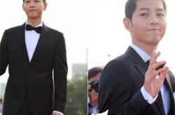 宋仲基平头新造型惊呆全场 同为男神霍建华光头形象迷倒粉丝 