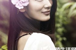 郭珍霓初秋写真妆容淡雅 被赞温暖治愈系 