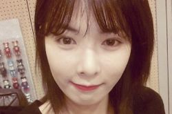 泫雅的素颜清纯如学生 小野马泫雅的个人介绍