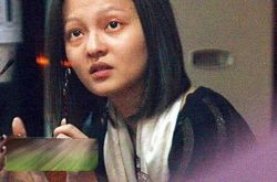 张韶涵素颜秒变大妈 娱乐圈中女星素颜大揭秘