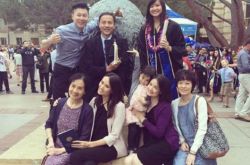 李安琪和李安玲图片流出 李小鹏奥莉抢镜晒幸福 