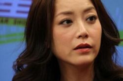 霍汶希女儿生父曾称日前被曝光 男方至今未结婚 