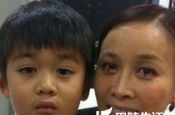 孟桐那英儿子照片曝光 揭那姐背后的两个男人 