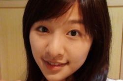 关诗敏素颜照片吸人眼球 举办粉丝见面会上台献唱 