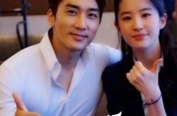 韩国演员宋承宪的老婆是谁 和刘亦菲真的分手了吗 