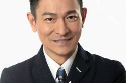 韩国综艺提到刘德华评价如何？ 称与当地明星不同 