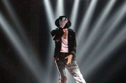 王杰模仿秀综艺节目照片 迈克尔杰克逊亚洲第一模仿者 