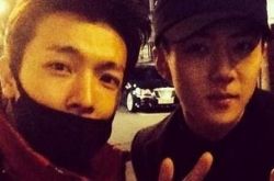 吴世勋李惠利合照流出 两人高中时已是惊人美貌 