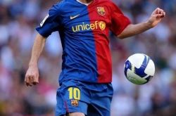 梅西个人集锦欣赏 西甲巴萨德甲拜仁主场大开杀戒 