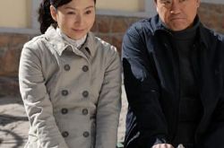 何冰老婆李海洋的照片曝光  夫妻二人甜蜜生活令人羡慕 