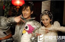 胡歌杨幂微博重新互关 扒一扒二人昔日地下恋情 