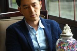 胡歌车祸时前女友是谁 薛佳凝不离不弃精心照顾 