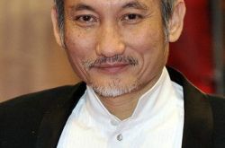 李连杰和甄子丹谁能打呢 徐克评价他们都打不过邹兆龙 