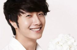 朴海镇丁一宇朴信惠 众韩星公益演戏两不误 