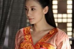 贾静雯剧照美丽典雅 小雯加盟女神新衣 