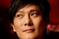 关礼杰张信哲有什么关系  曝光家庭背景 